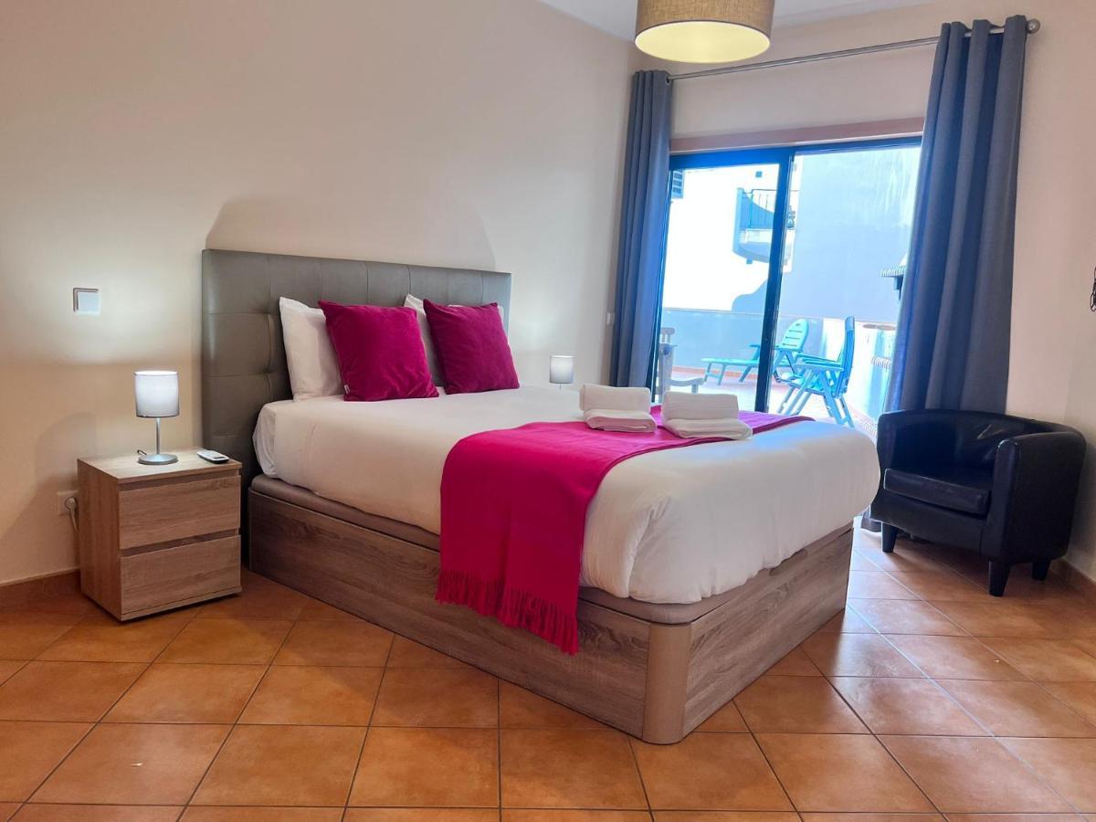 דירות Armacao De Pera Ocean Terrace With Pool By Homing מראה חיצוני תמונה